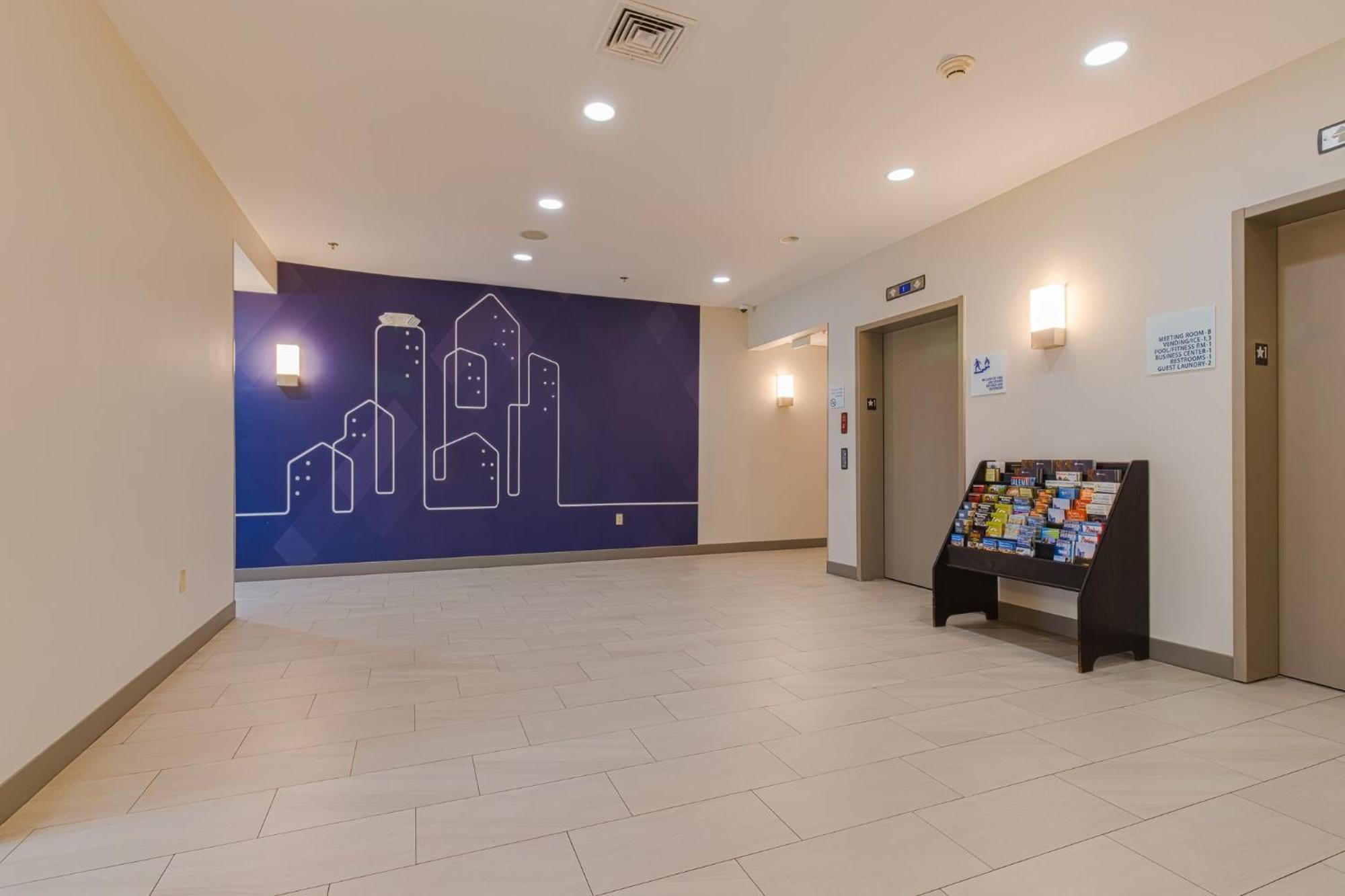 Holiday Inn Express Hartford-Newington By Ihg Dış mekan fotoğraf